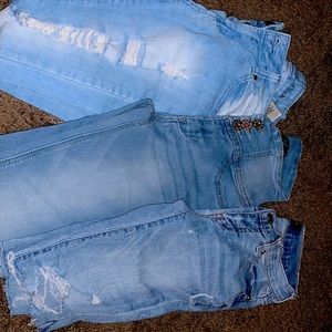 2 jeans original price for both are 20$ if needed to know for extra information